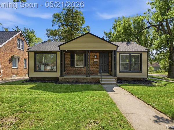 11302 Grayfield, Redford Twp, MI 48239