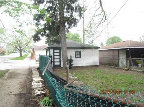 Main Photo