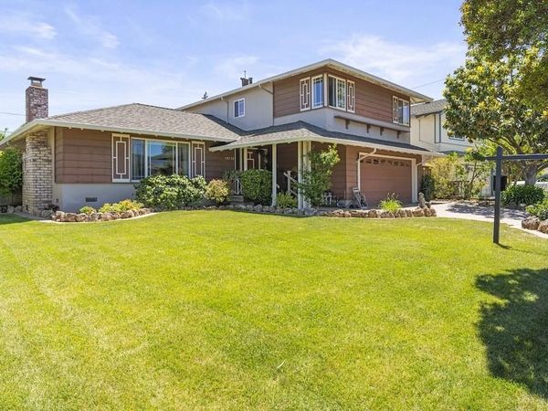 10730 La Roda Drive, Cupertino, CA 95014