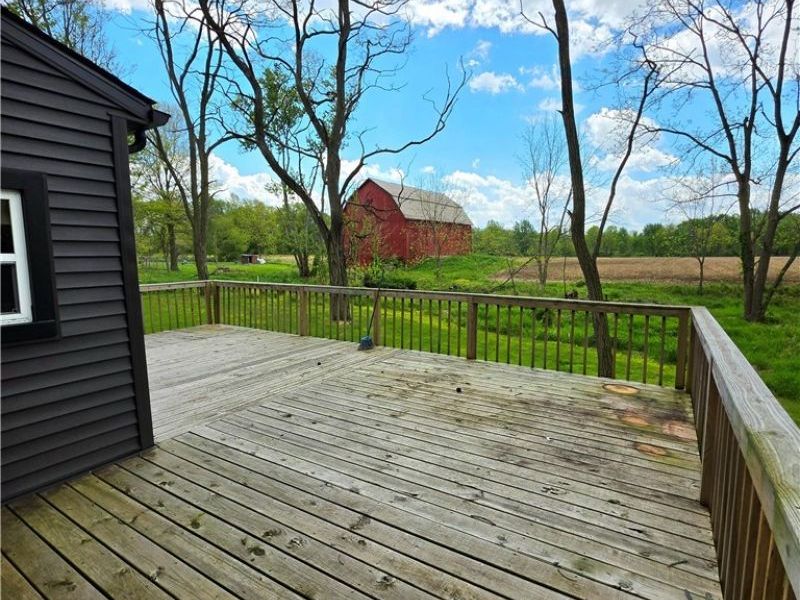 3858 Waterloo Road, Randolph, OH 44265 Photo 9
