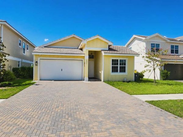 19179 Rolling Acres Road, Loxahatchee, FL 33470
