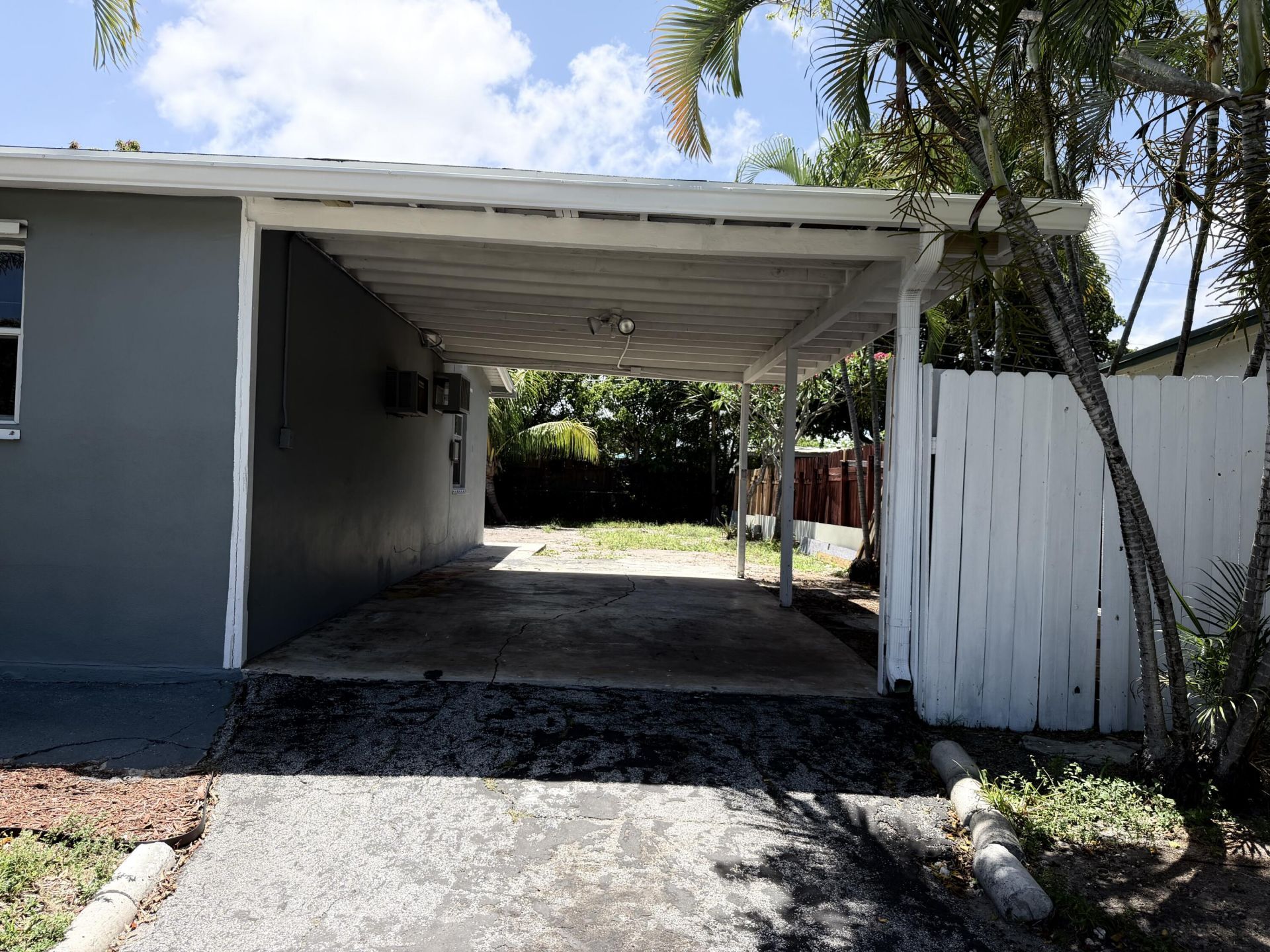 5233 NE 20th Terrace, Pompano Beach, FL 33064 Photo