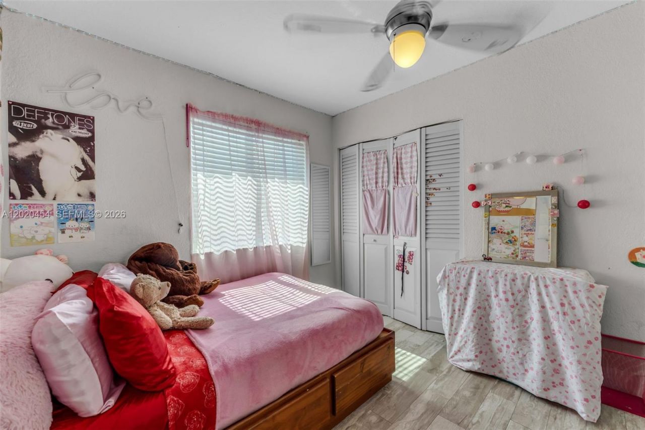8025 NW 8th St, Unit 13, Miami, FL 33126 Photo