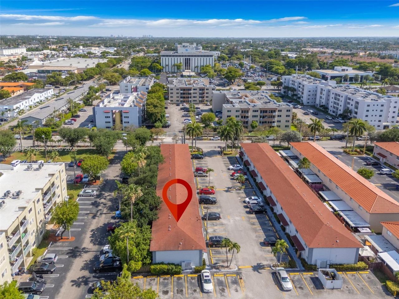 8025 NW 8th St, Unit 13, Miami, FL 33126 Photo