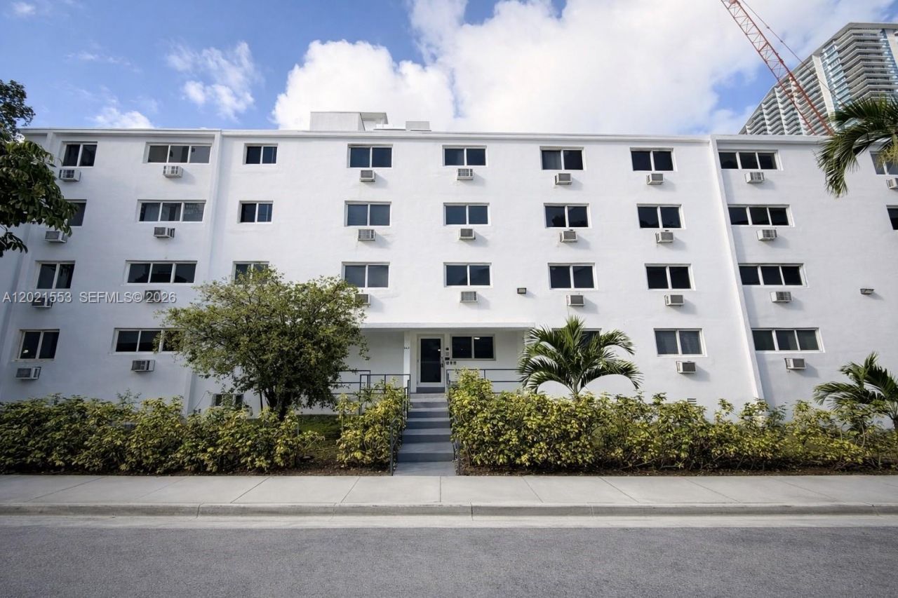 143 SW 9th St, Unit 106, Miami, FL 33130 Photo