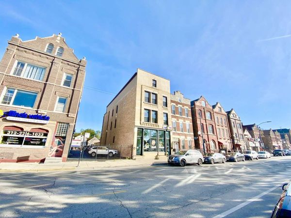 1854 W 18th Street, Unit 3R, Chicago, IL 60608