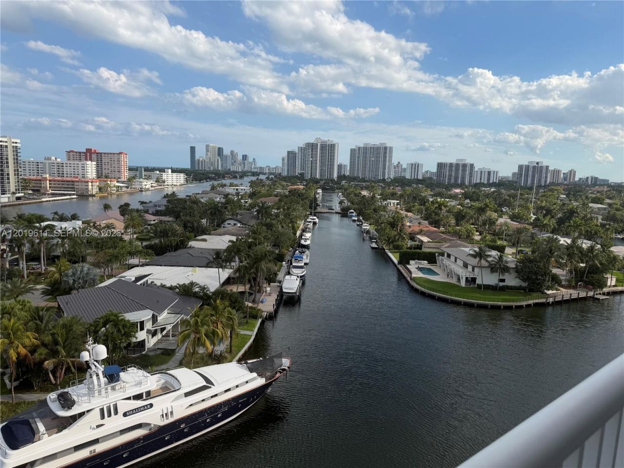 137 Golden Isles Dr , Unit 1006, Hallandale Beach, FL 33009 Photo