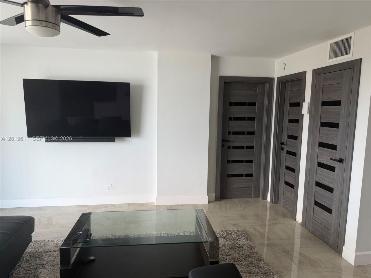 137 Golden Isles Dr , Unit 1006, Hallandale Beach, FL 33009 Photo