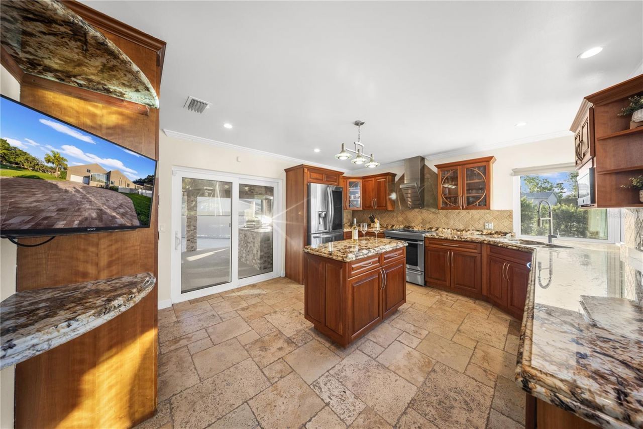 12416 Stillwater Terrace Drive, Tampa, FL 33618 Photo