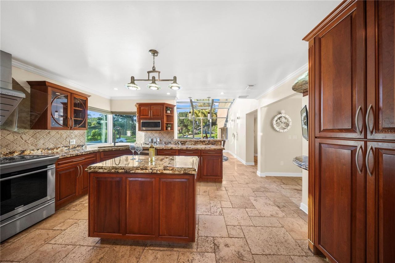 12416 Stillwater Terrace Drive, Tampa, FL 33618 Photo