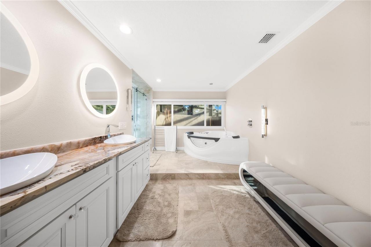12416 Stillwater Terrace Drive, Tampa, FL 33618 Photo