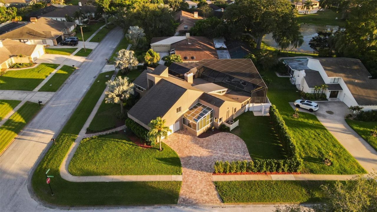 12416 Stillwater Terrace Drive, Tampa, FL 33618 Photo