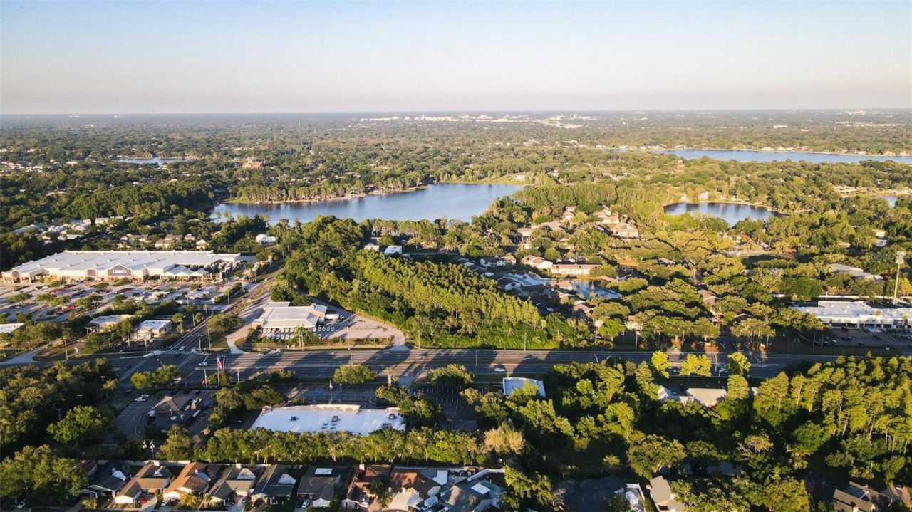 12416 Stillwater Terrace Drive, Tampa, FL 33618 Photo