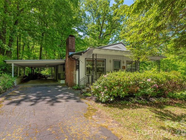 868 Cabin Flats Road , Cullowhee, NC 28723