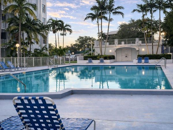 496 NW 165th , Unit D-412, Miami, FL 33169