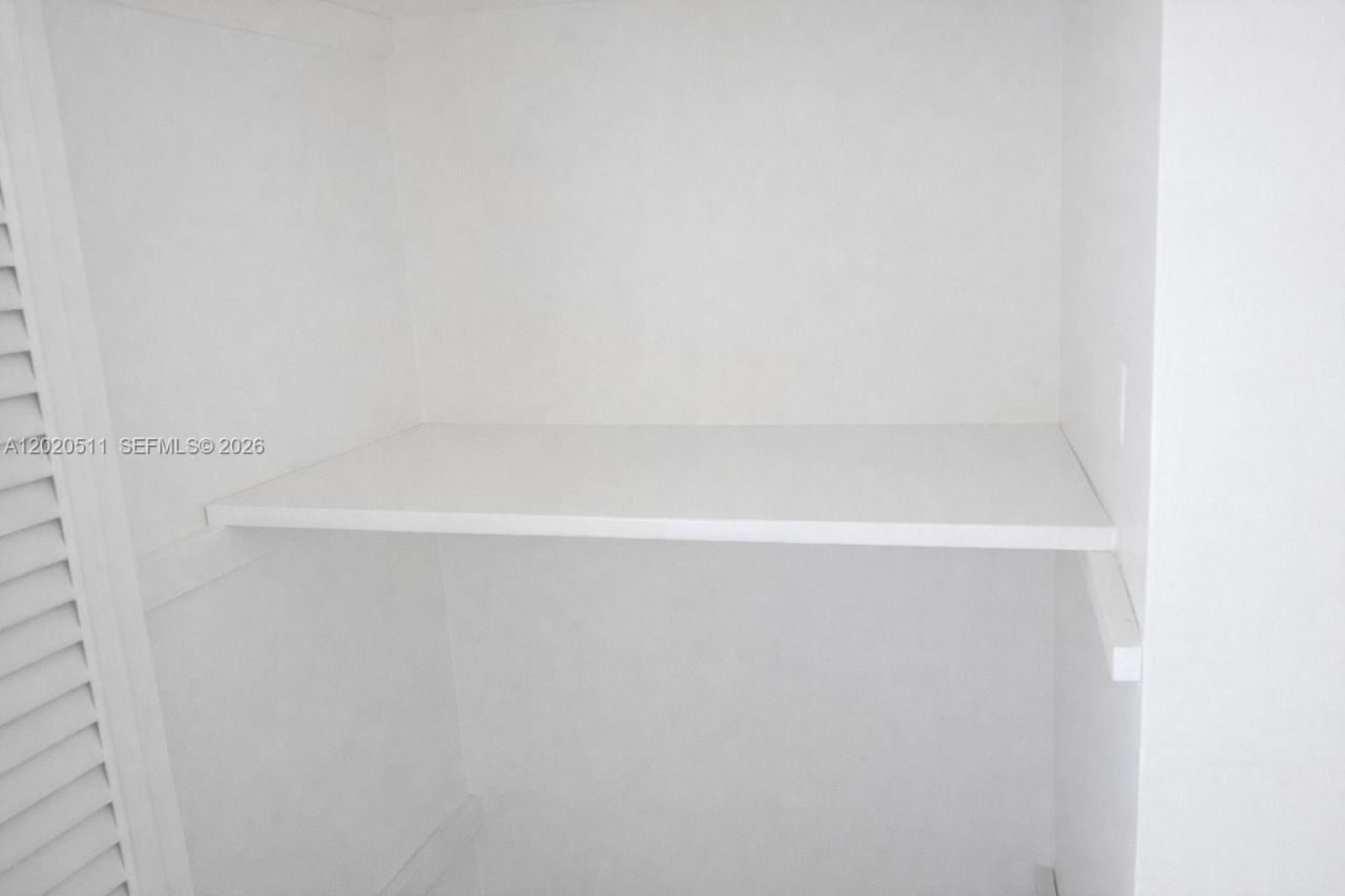 496 NW 165th , Unit D-412, Miami, FL 33169 Photo