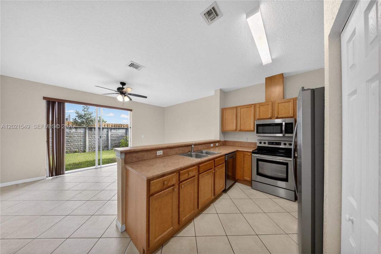 12010 SW 268th St , Unit 37, Homestead, FL 33032 Photo