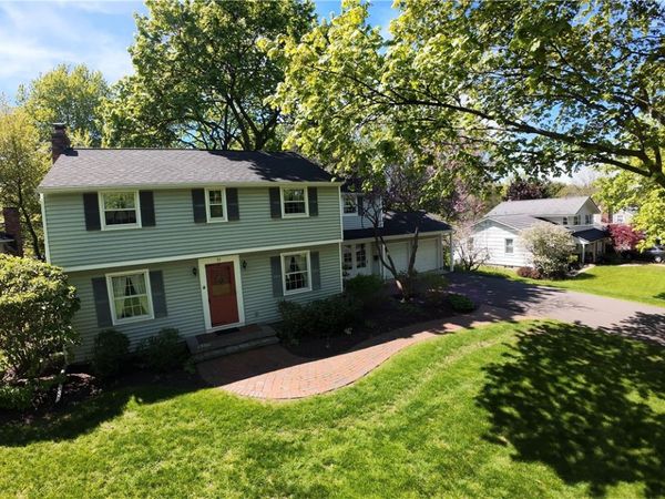 33 Hawley Dr Drive , Webster, NY 14580