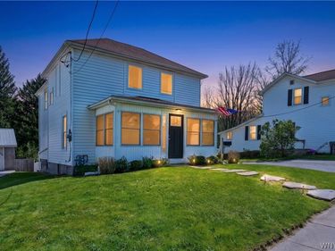 26 Buell Street , Akron, NY 14001