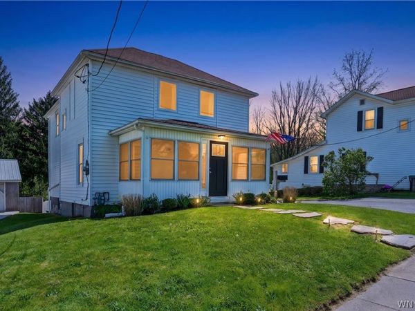 26 Buell Street , Akron, NY 14001
