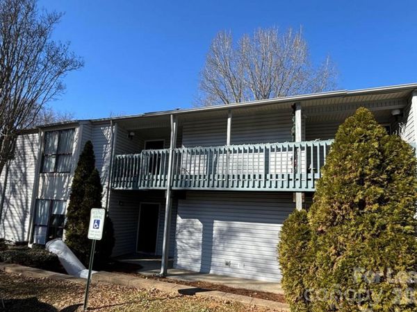 11040 Harrowfield Road , Charlotte, NC 28226