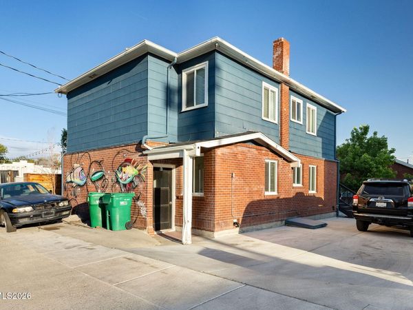251 E Arroyo Street, Reno, NV 89502