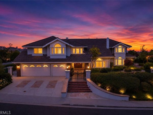 111 hillcrest Drive, Irvine, CA 92603
