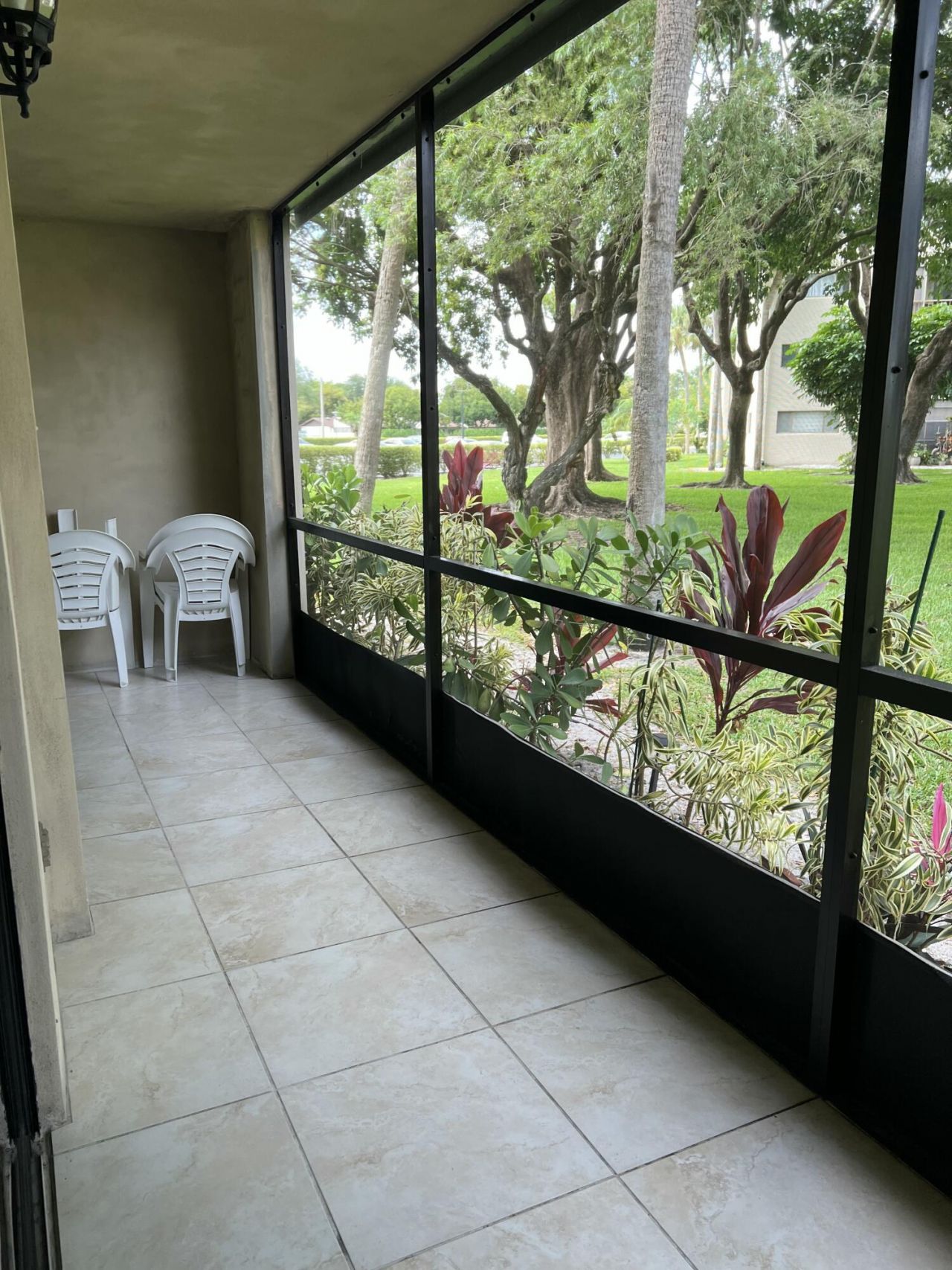 5220 Las Verdes Circle, Unit 101, Delray Beach, FL 33484 Photo
