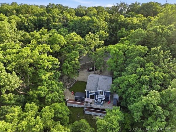 23 Hawk Circle, Lake Ozark, MO 65049