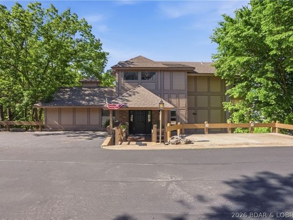 327 west end Circle , Osage Beach, MO 65065