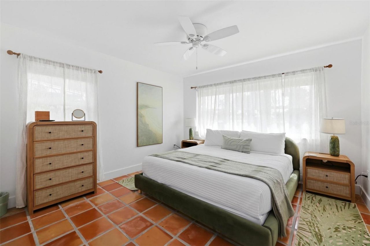 409 N Washington Drive, Sarasota, FL 34236 Photo
