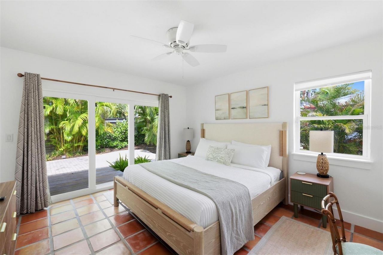 409 N Washington Drive, Sarasota, FL 34236 Photo