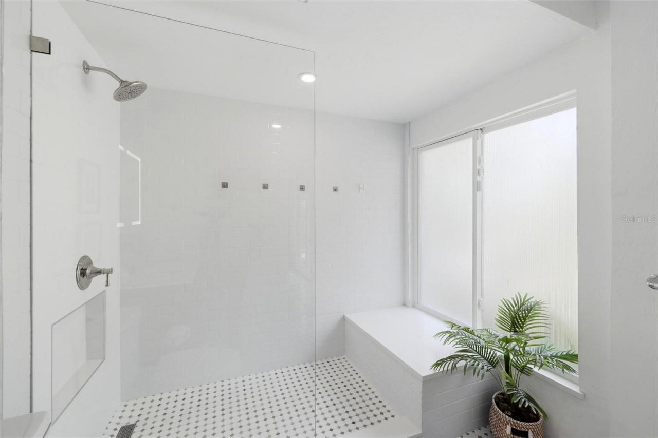409 N Washington Drive, Sarasota, FL 34236 Photo