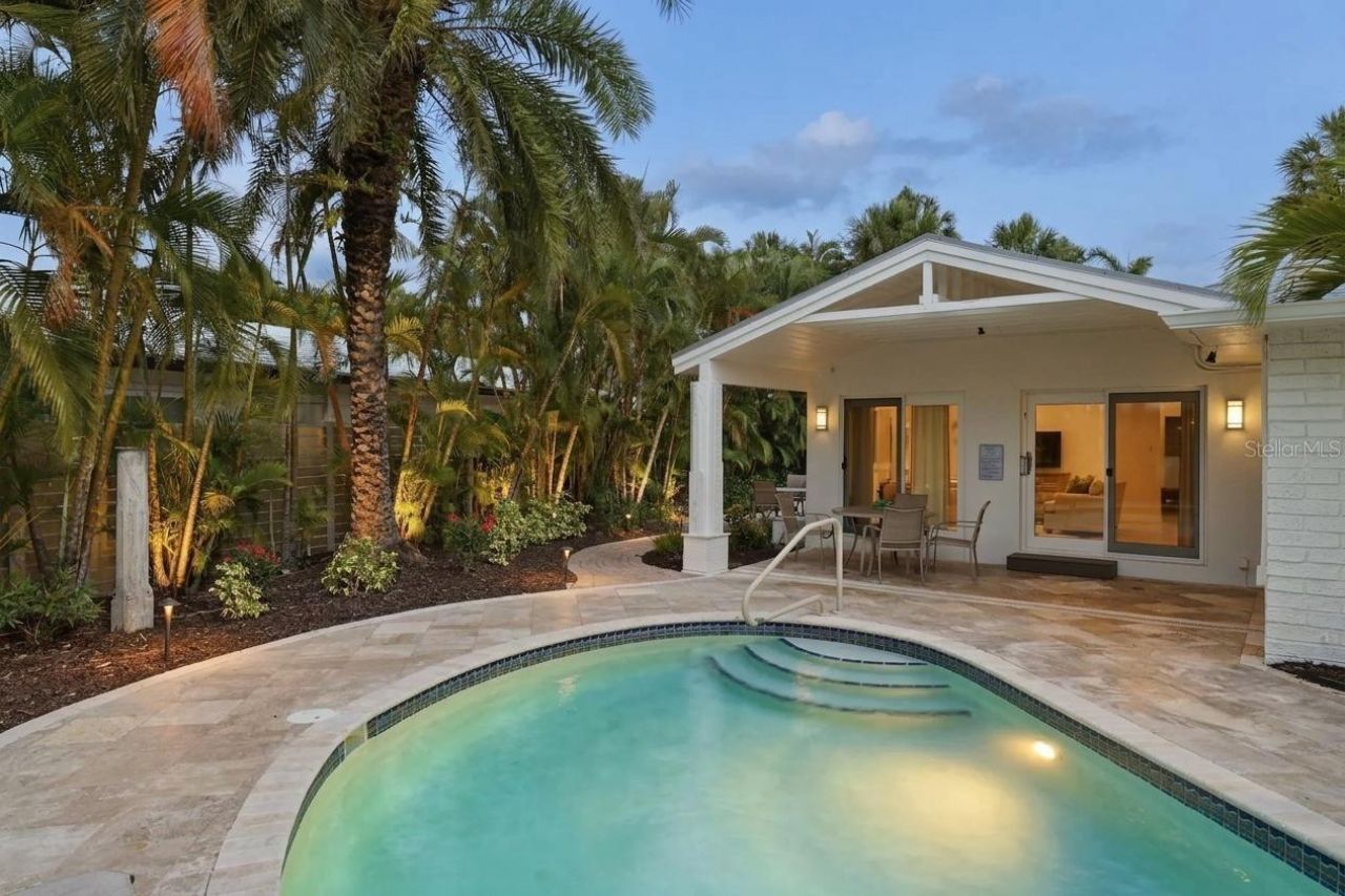 409 N Washington Drive, Sarasota, FL 34236 Photo