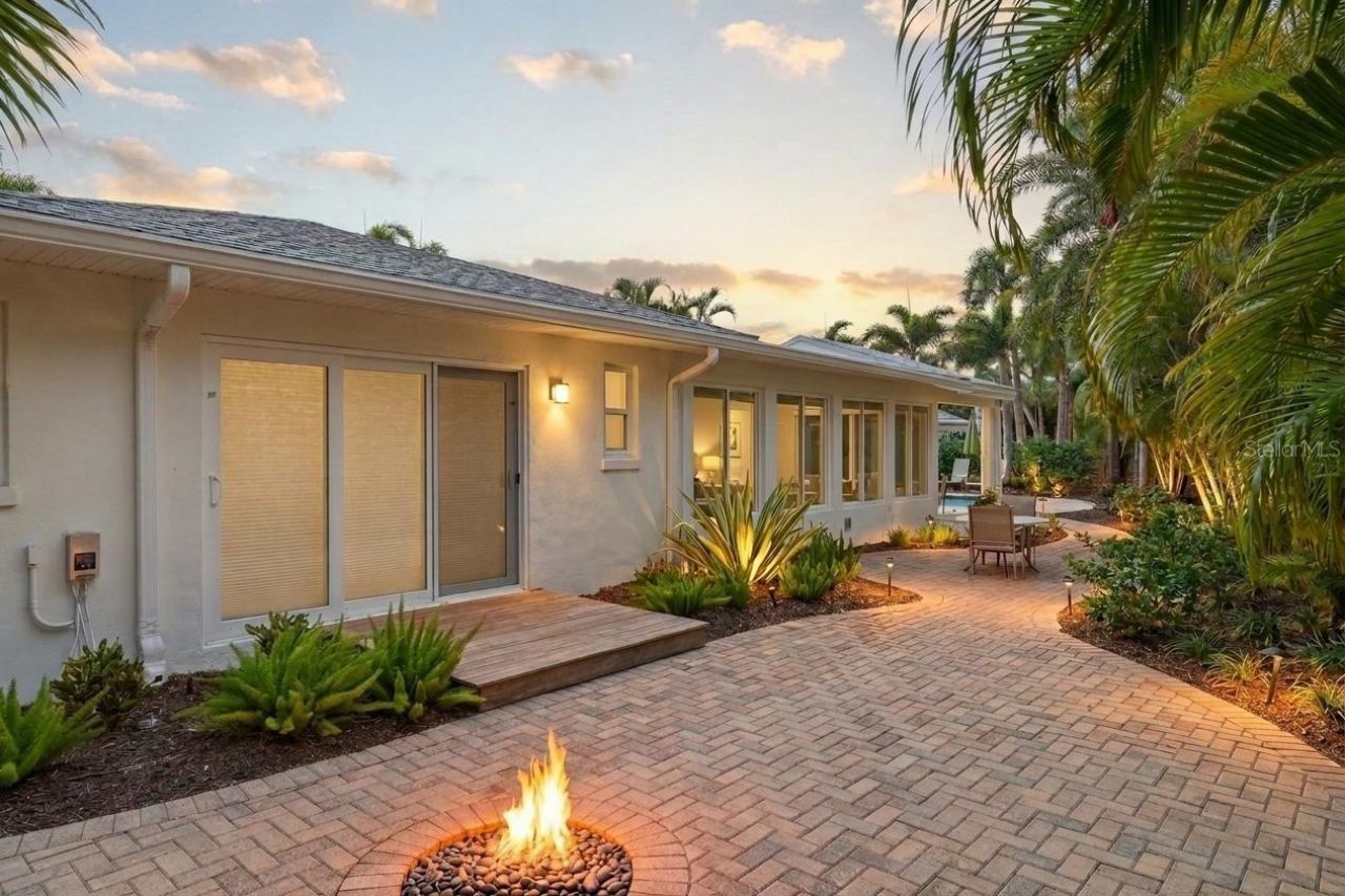 409 N Washington Drive, Sarasota, FL 34236 Photo
