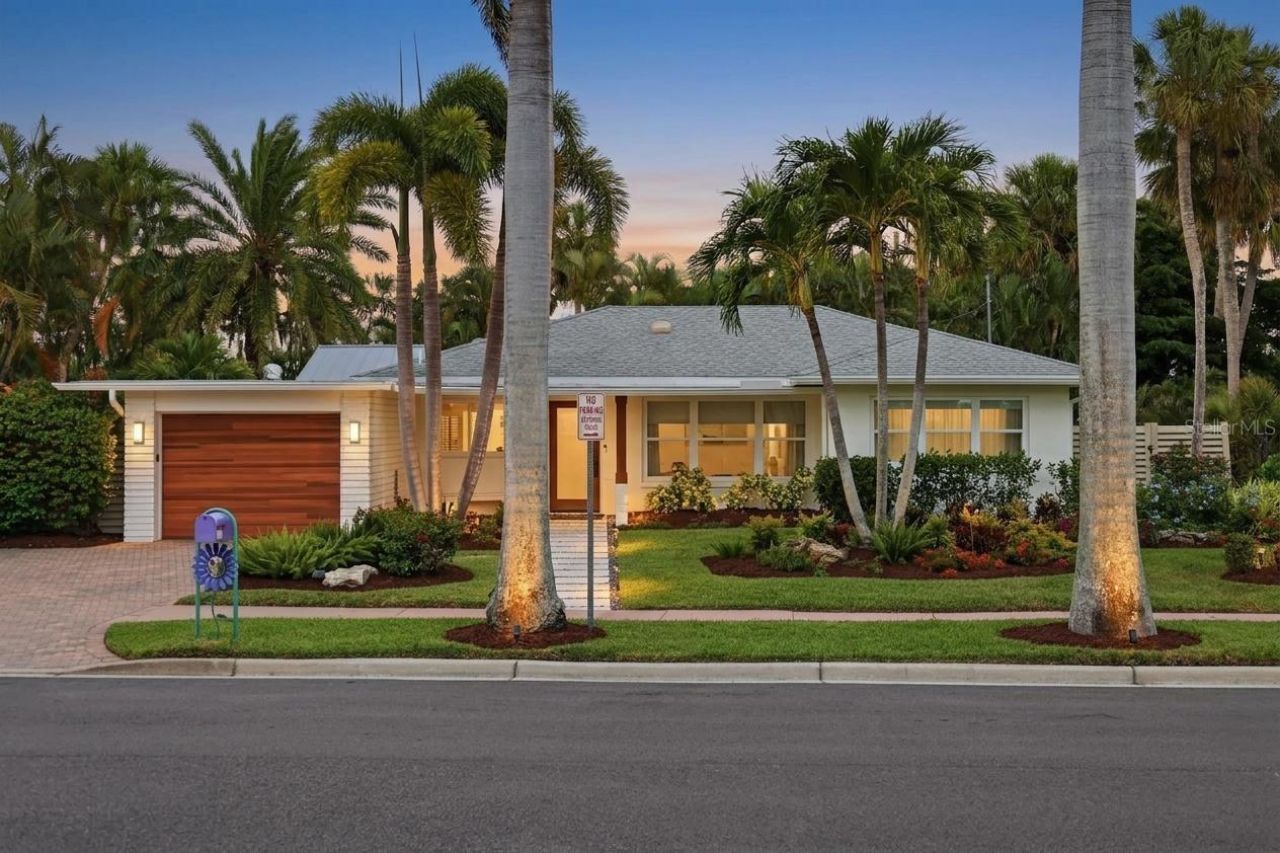 409 N Washington Drive, Sarasota, FL 34236 Photo