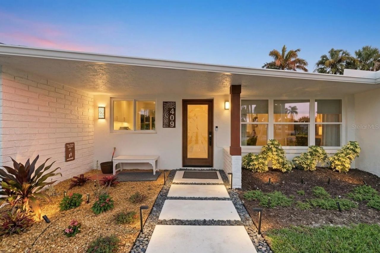 409 N Washington Drive, Sarasota, FL 34236 Photo