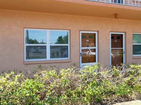 3740 58TH STREET N, Unit 106, ST PETERSBURG, FL 33710