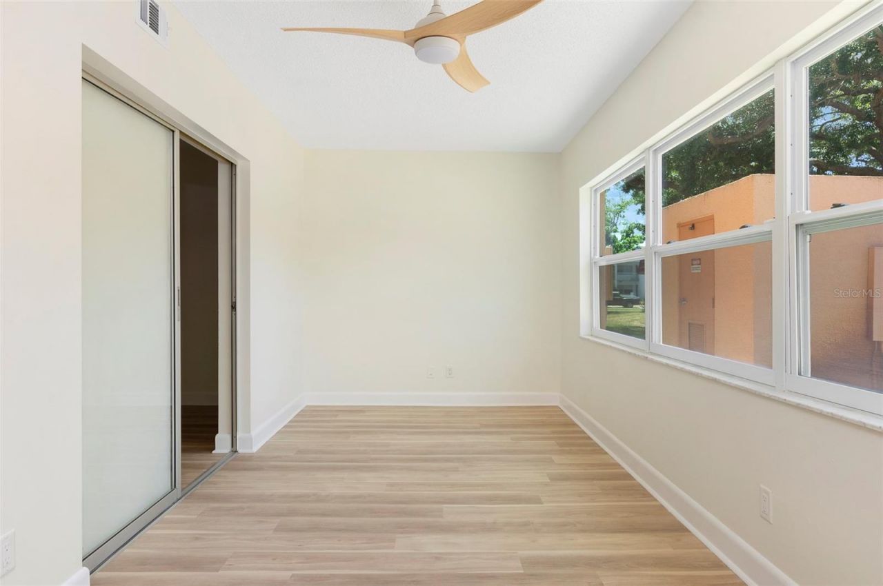 3740 58th Street N, Unit 106, Saint Petersburg, FL 33710 Photo