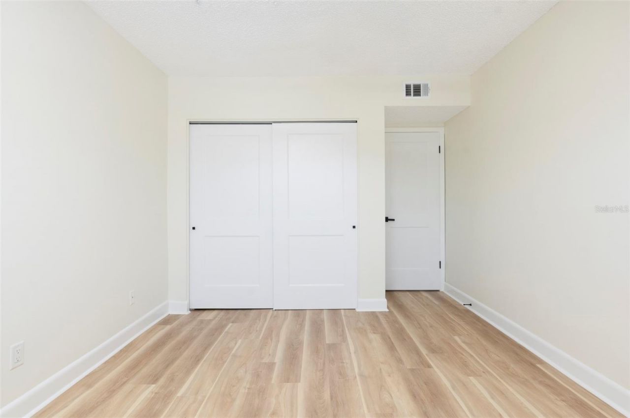 3740 58th Street N, Unit 106, Saint Petersburg, FL 33710 Photo