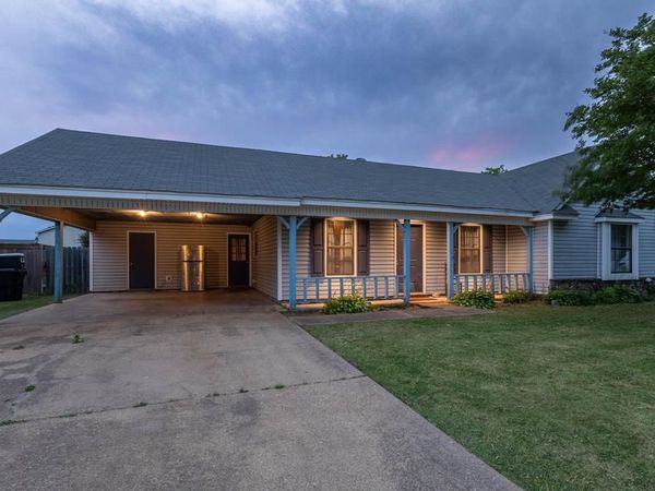 482 E Brick, Marion, AR 72364