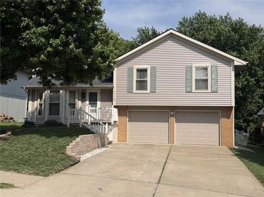 7113 N Atkins Avenue, Kansas City, MO 64152