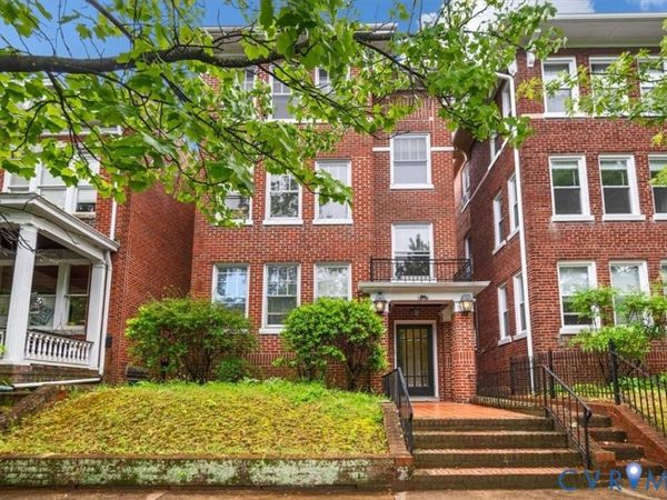 3211 W Franklin Street, Richmond, VA 23221
