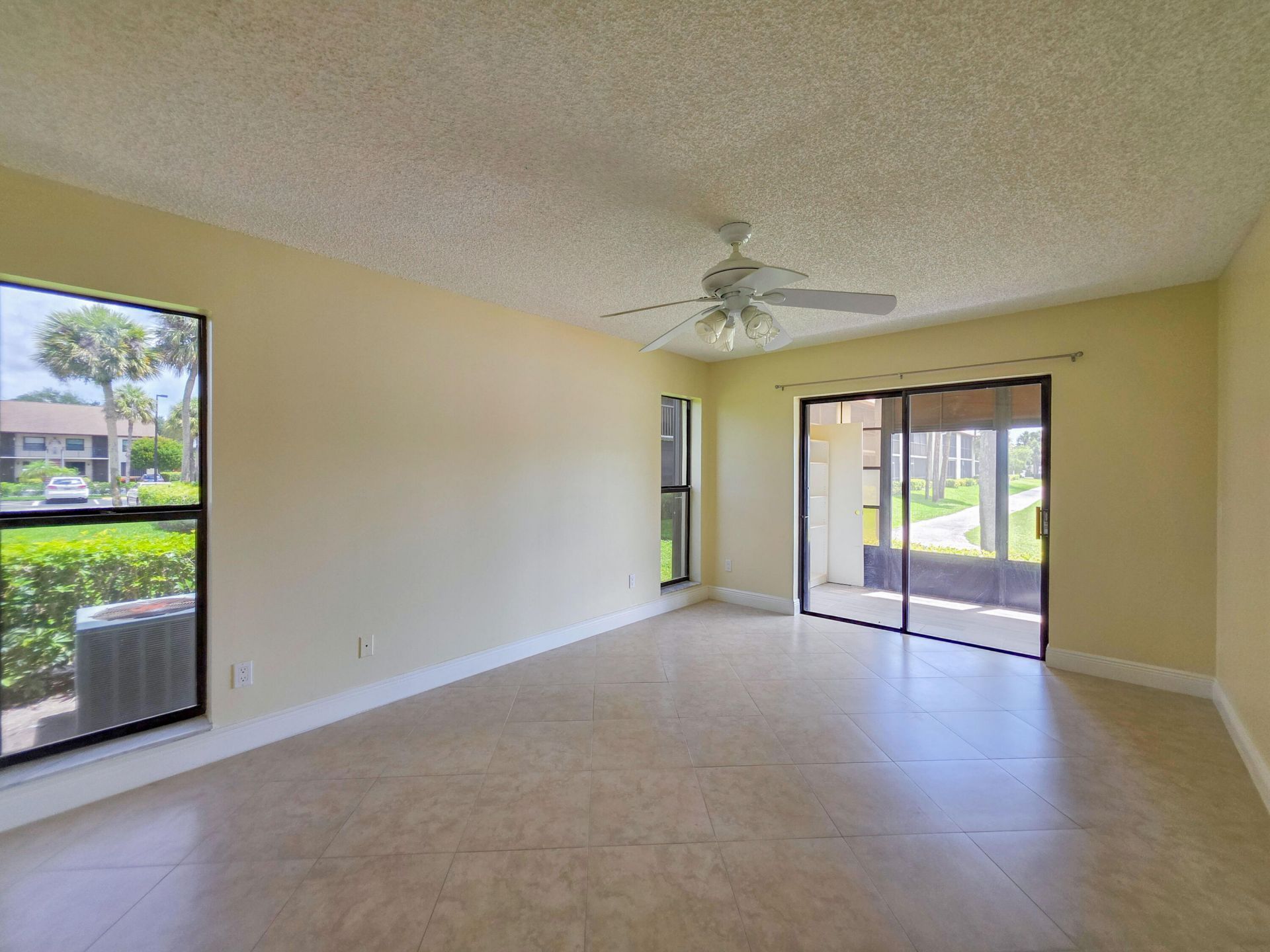 7892 Willow Spring Drive, Unit 1511, Lake Worth, FL 33467 Photo