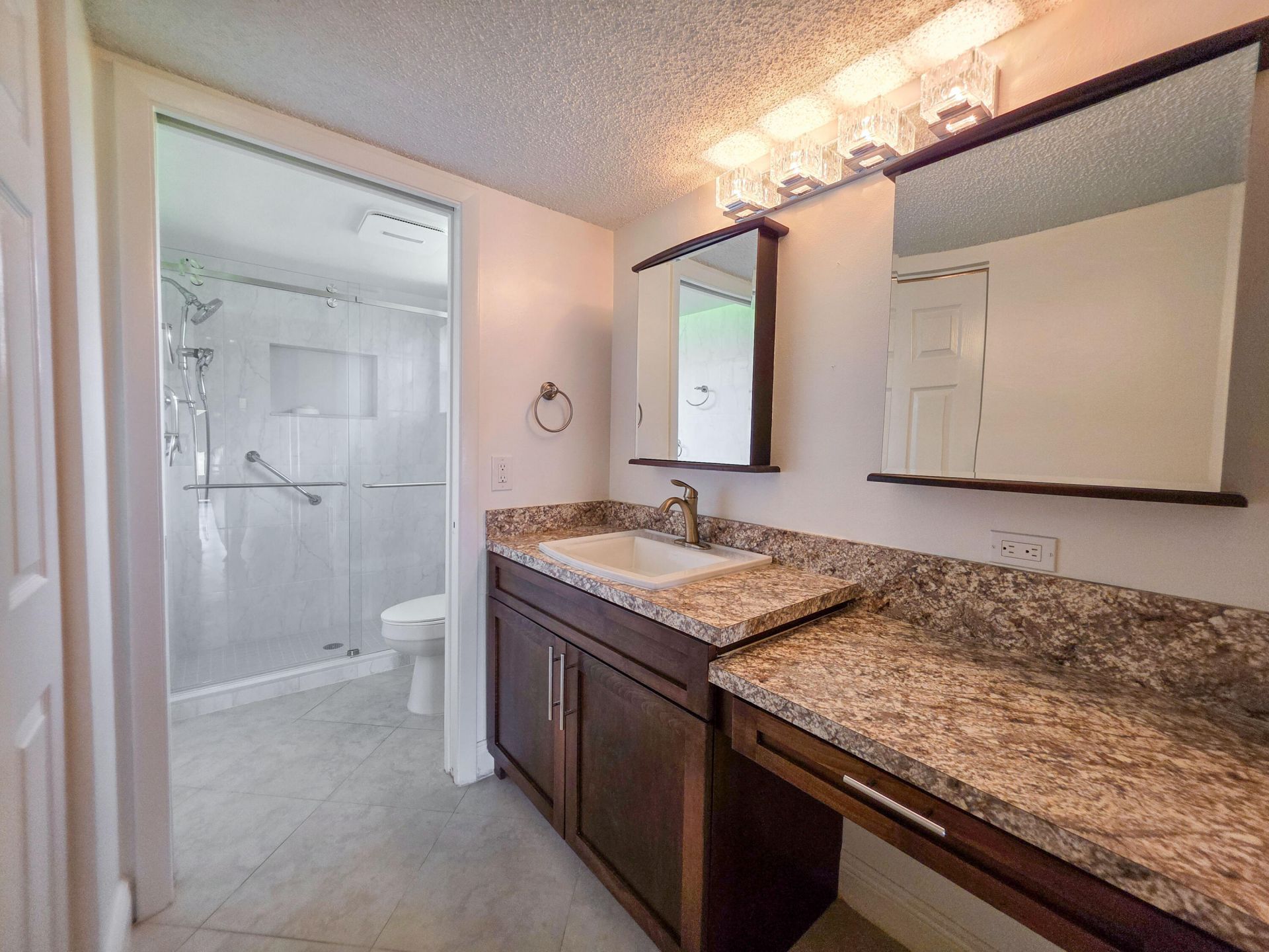 7892 Willow Spring Drive, Unit 1511, Lake Worth, FL 33467 Photo