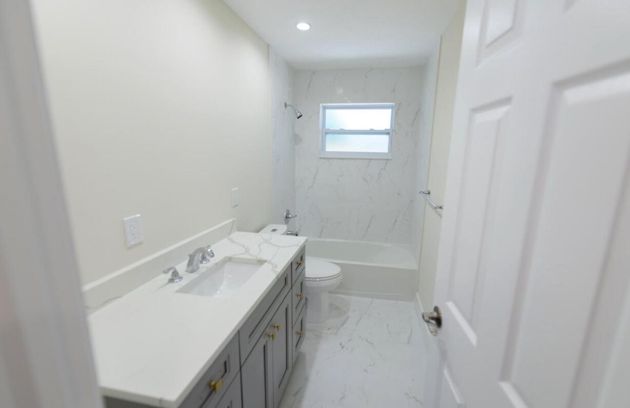 1867 Windsor Drive, North Palm Beach, FL 33408 Photo