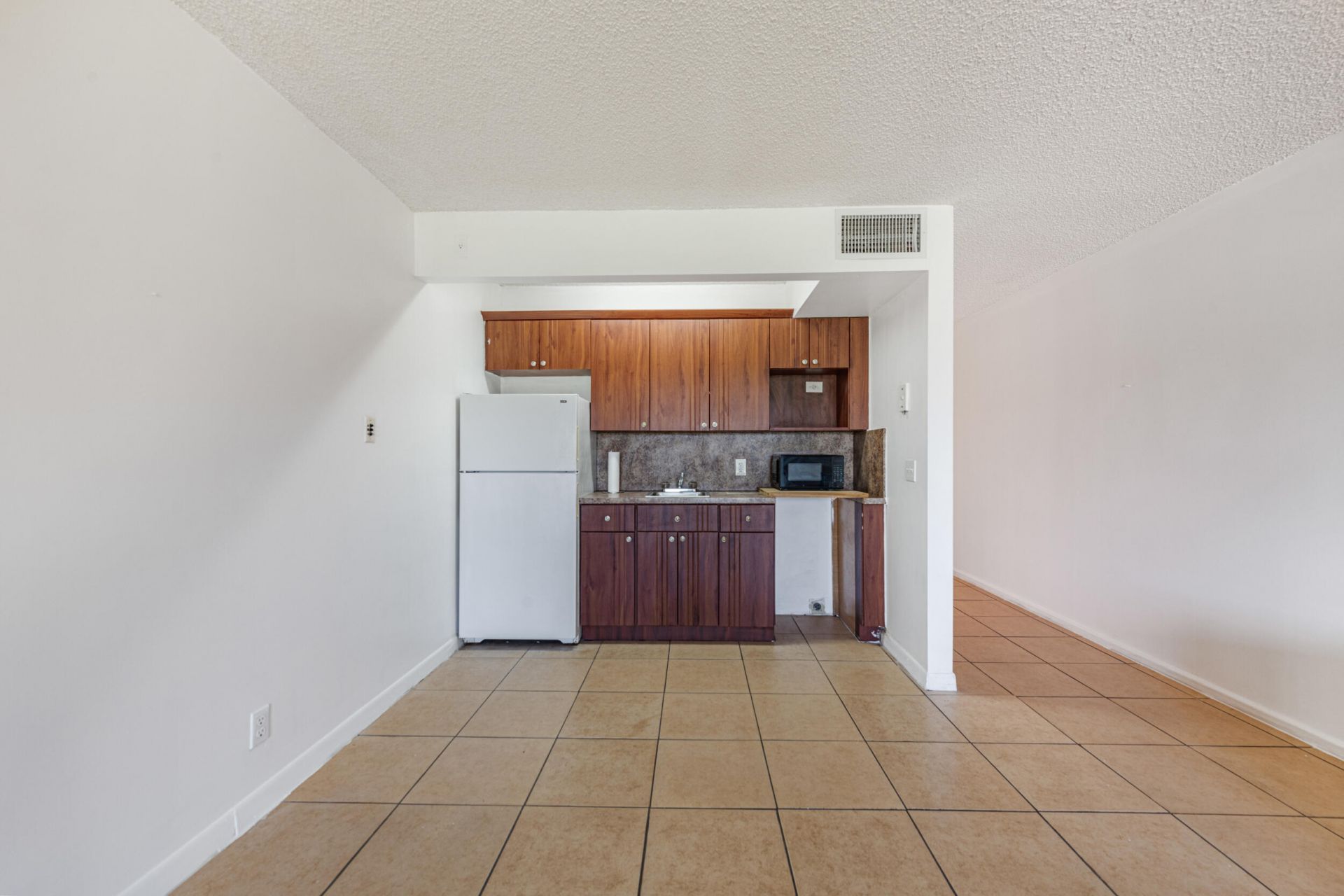1400 SW 124th Terrace, Unit 406q, Pembroke Pines, FL 33027 Photo