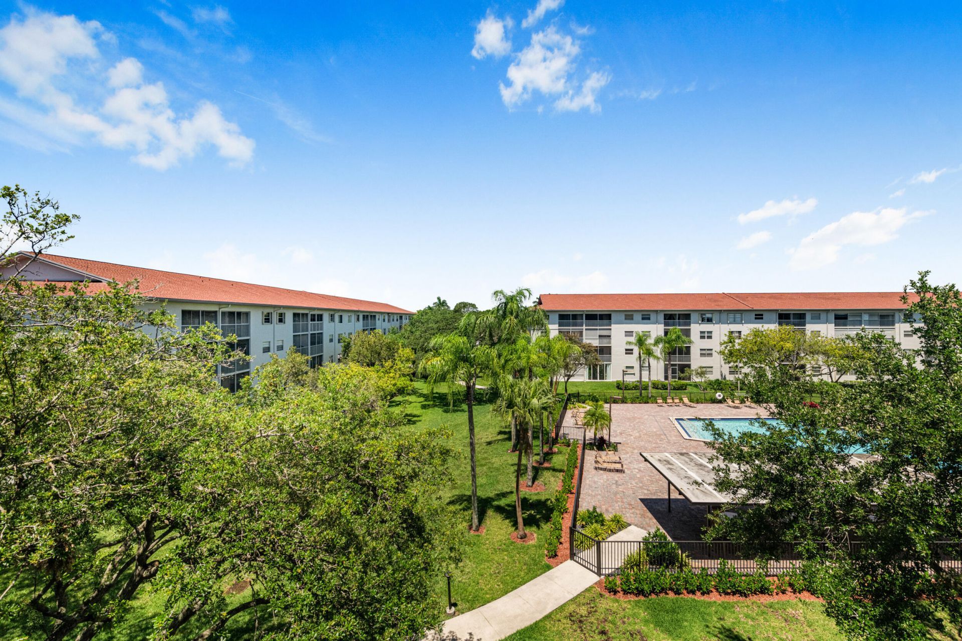 1400 SW 124th Terrace, Unit 406q, Pembroke Pines, FL 33027 Photo