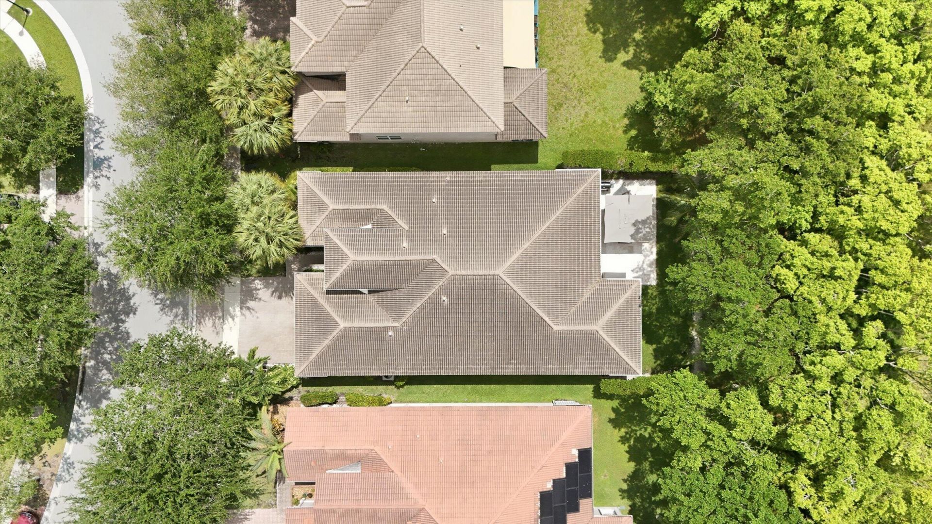 19518 S Whitewater Avenue, Weston, FL 33332 Photo