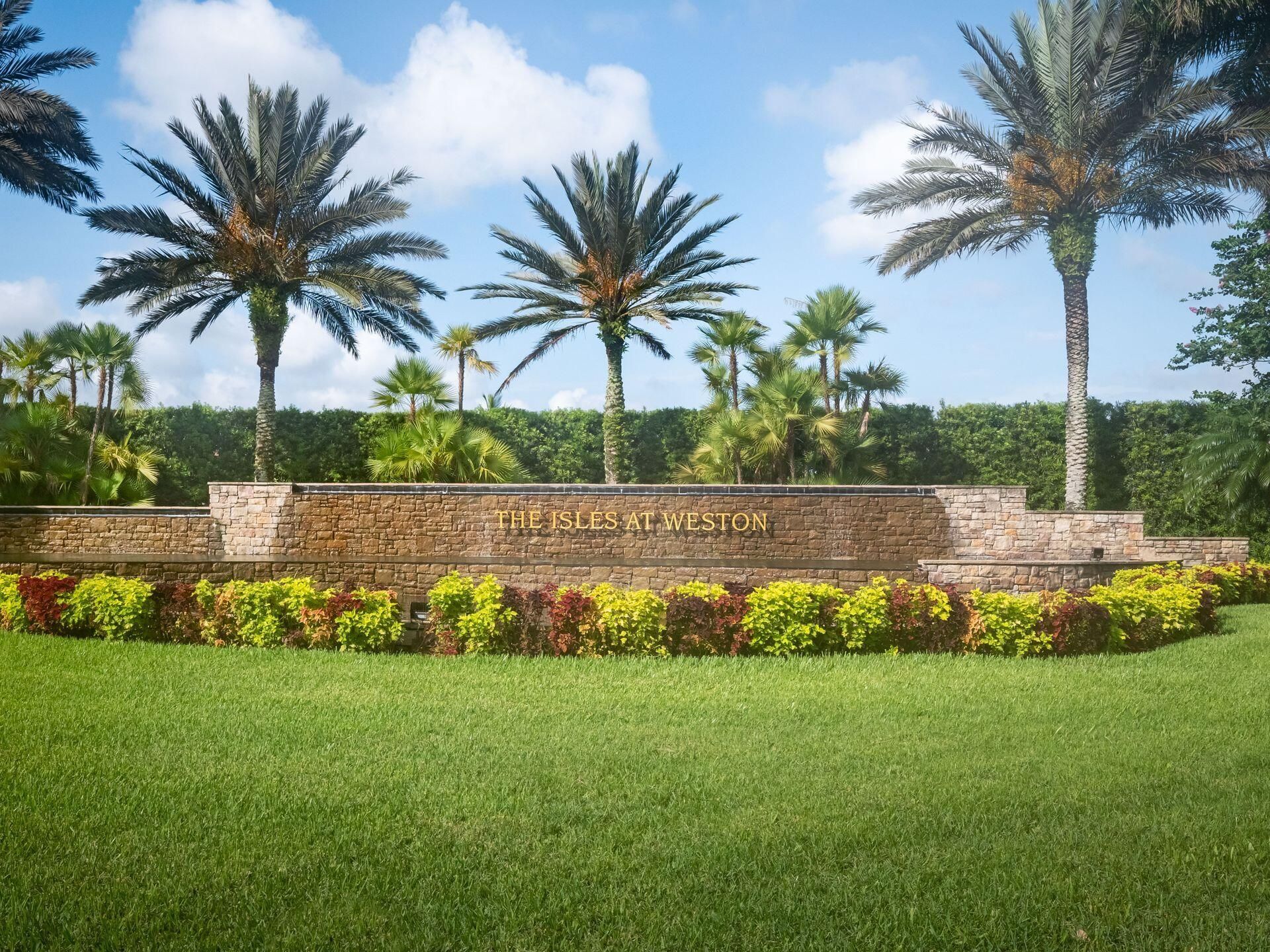 19518 S Whitewater Avenue, Weston, FL 33332 Photo